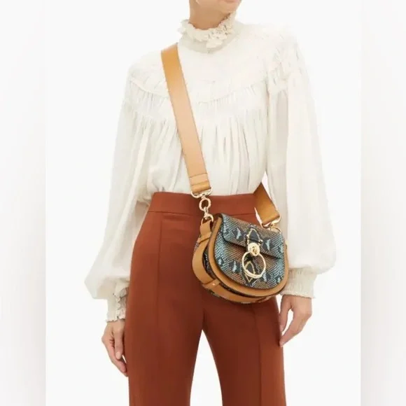 NEW Chloé Tess Small Snake-Embossed Leather Shoulder Bag - Picture 10 of 10